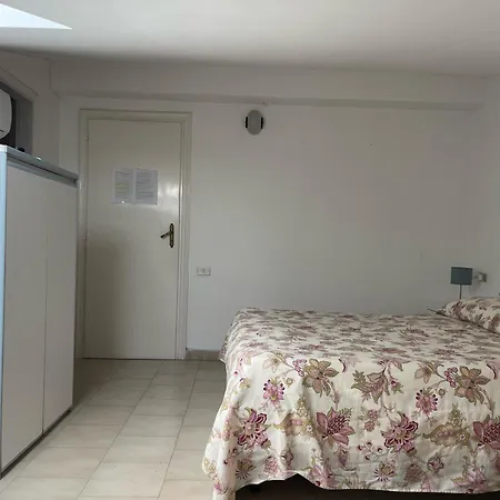 Degli Aranci Szálloda