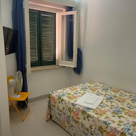 Degli Aranci Szálloda