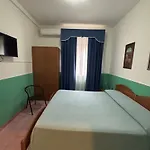 Degli Aranci 3*