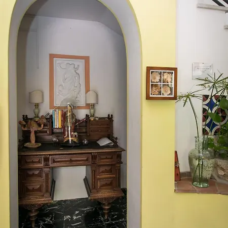 Degli Aranci Hotel 3*